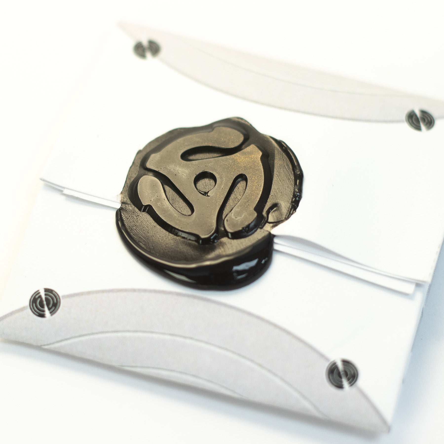 wax seal 45 rpm vinyl spinner clip